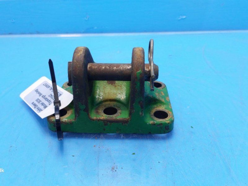 John Deere 3030