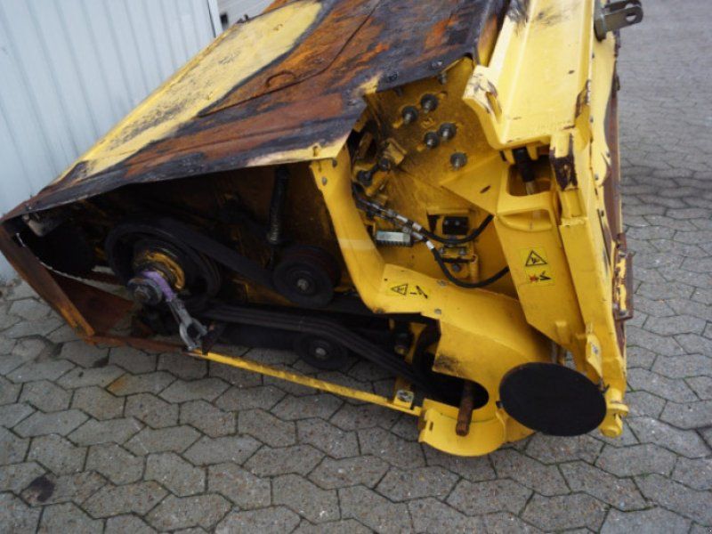 New Holland CR9.90