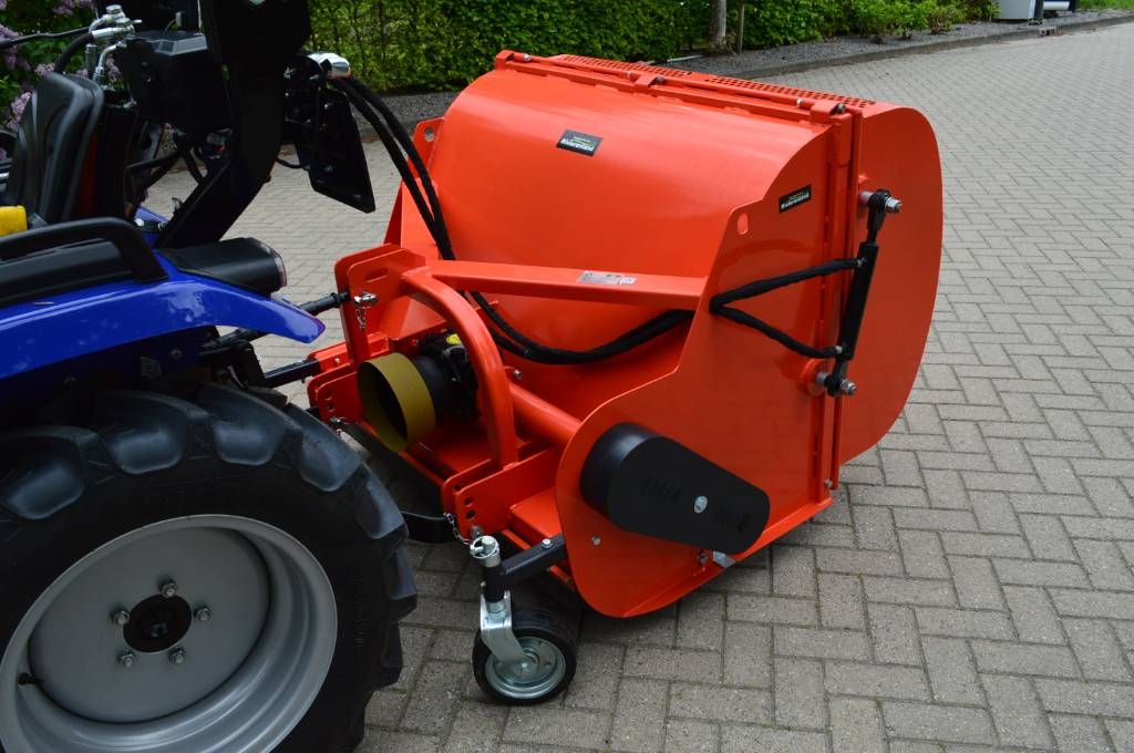 Boxer LOW 120 Klepelmaaier met opvang
