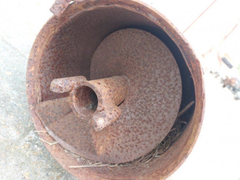 D1200