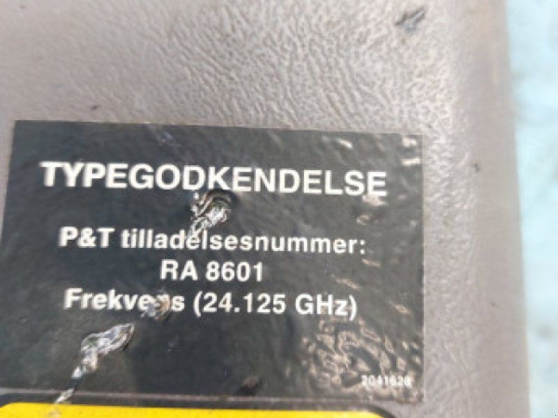 New Holland 8670
