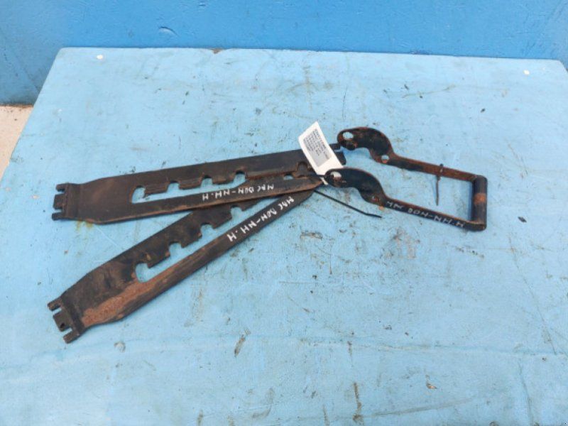 MacDon D60