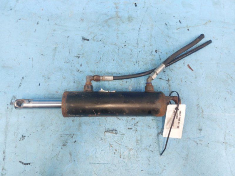 MacDon D60