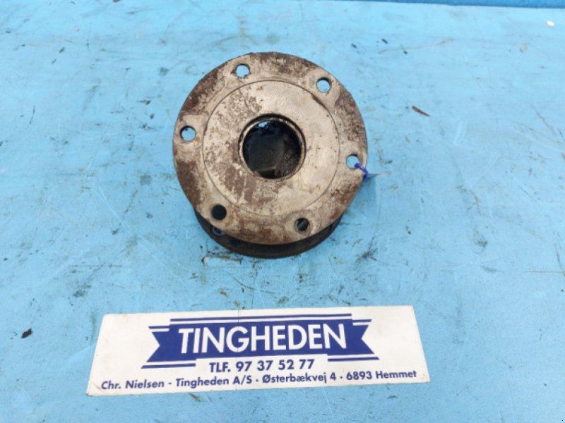 MacDon D60