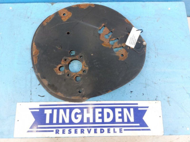 MacDon D60