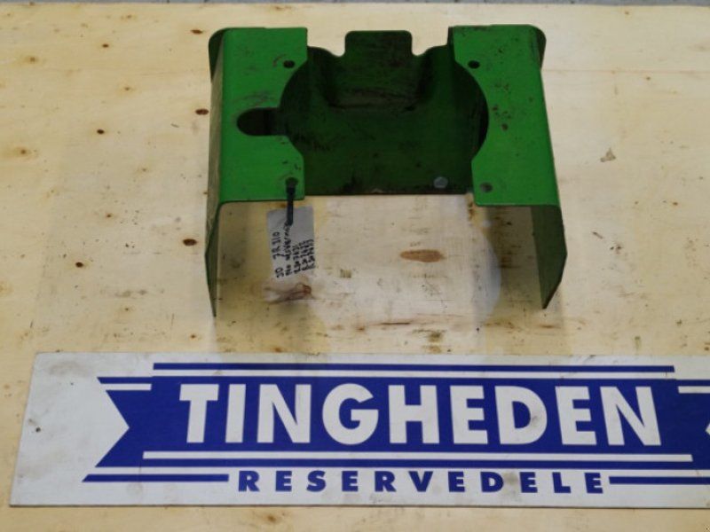 John Deere 7R 310