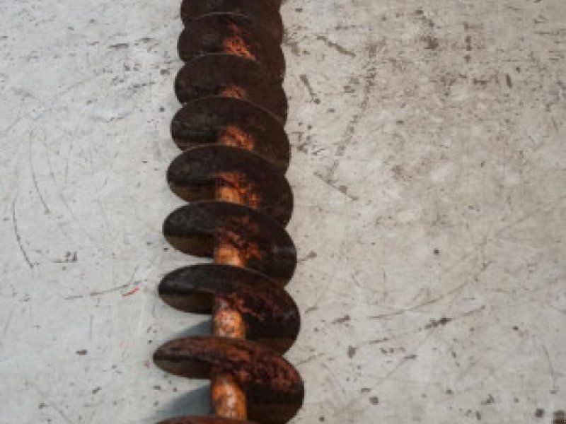 D1250