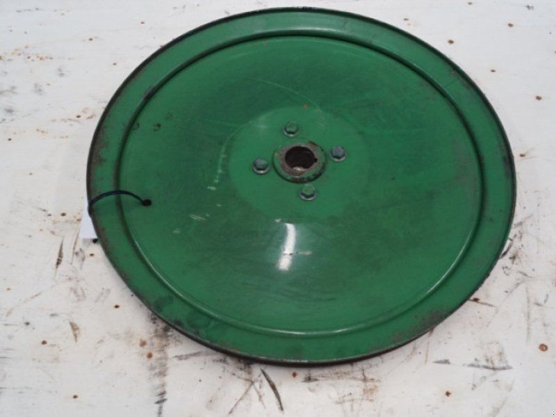 John Deere 2058