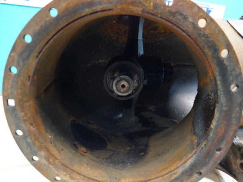 Case Axial Flow 9010