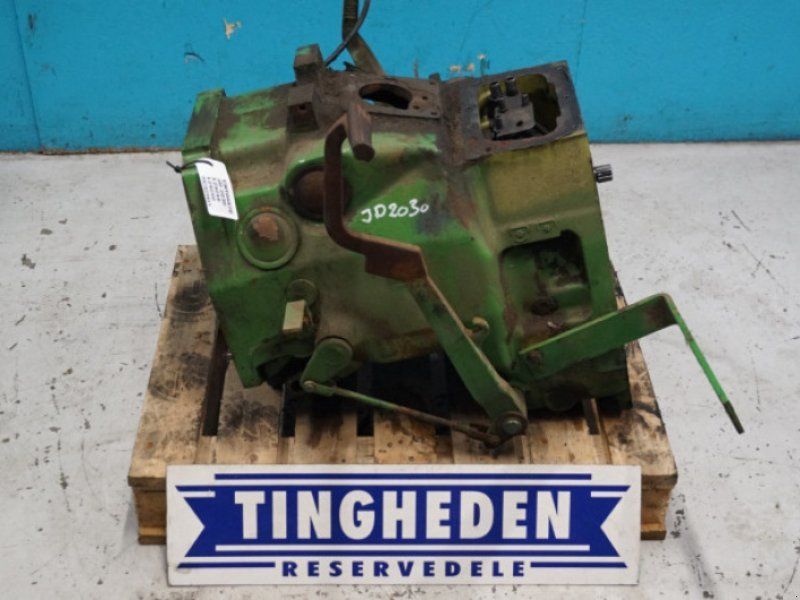 John Deere 2030