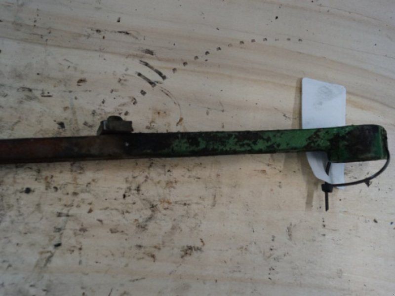 John Deere 302