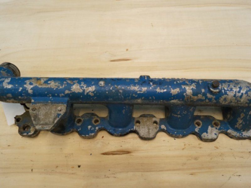 Ford 7700