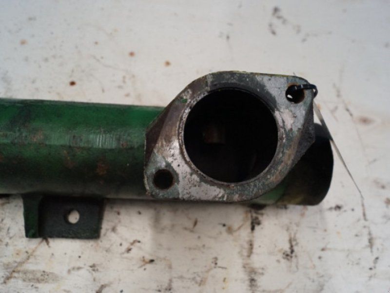 John Deere 3140