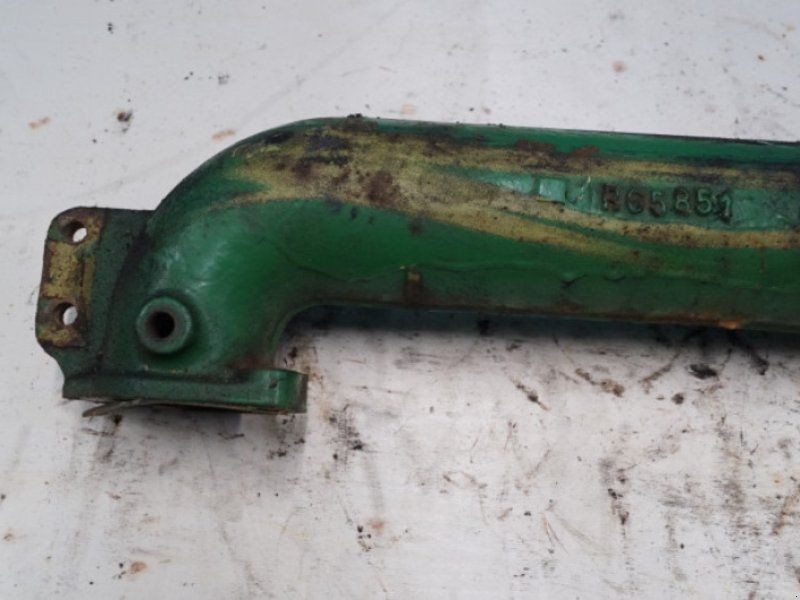 John Deere 3140