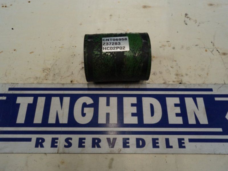 John Deere 2056