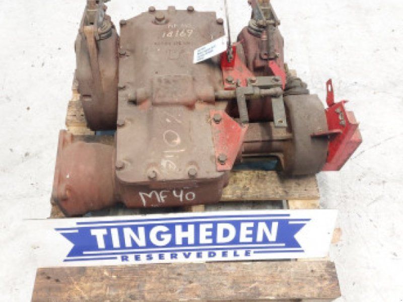 Massey Ferguson 40 RS
