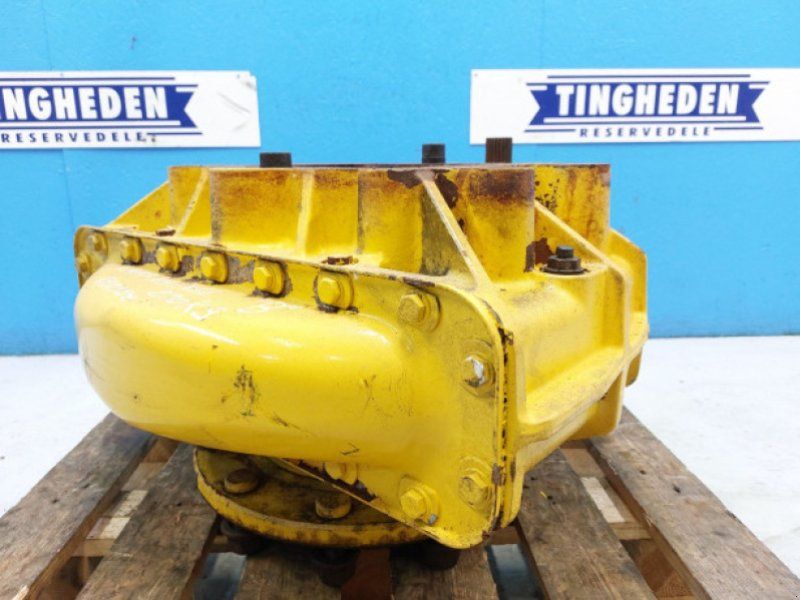 New Holland TX66
