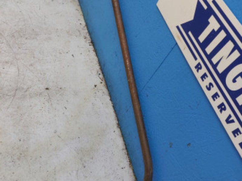 D3000