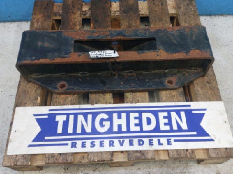 Massey Ferguson 8480