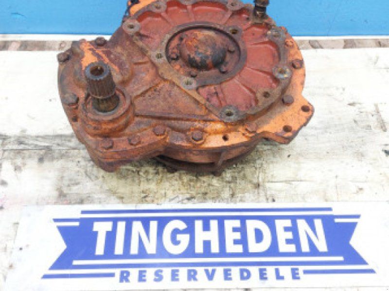 D1200