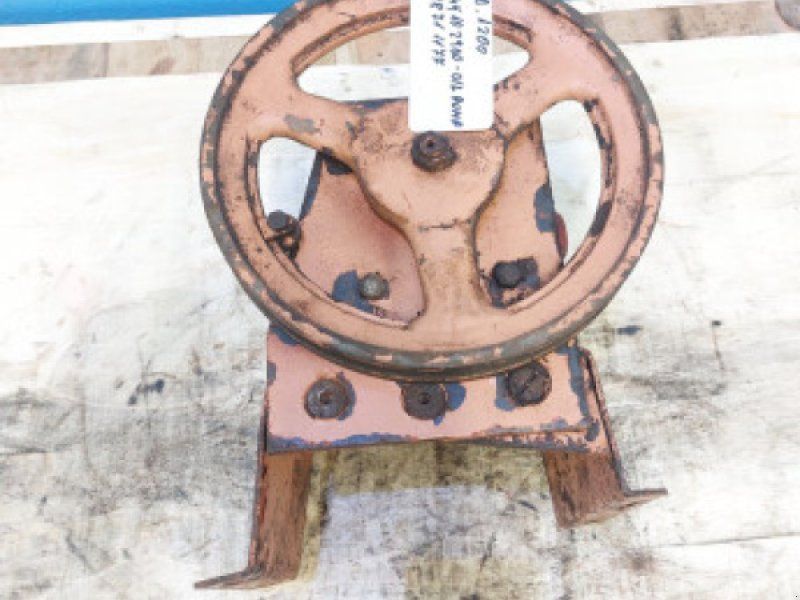 D1200