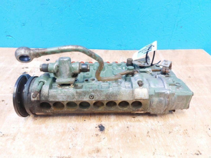Mercedes V8