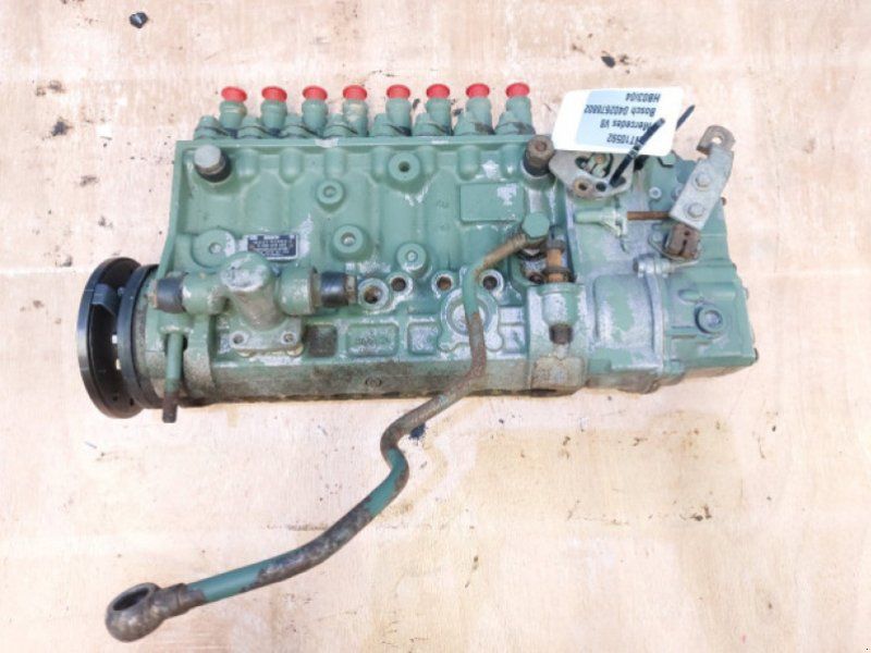 Mercedes V8