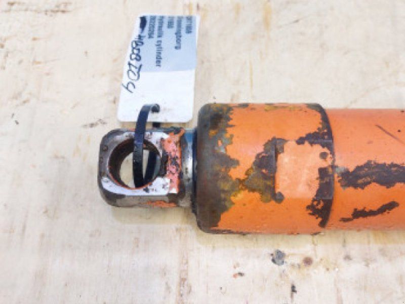 D1650