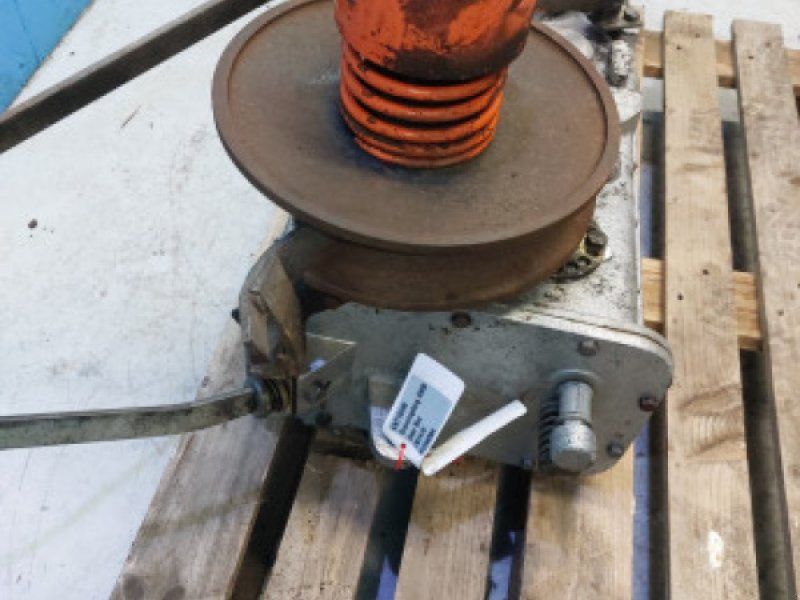 D950
