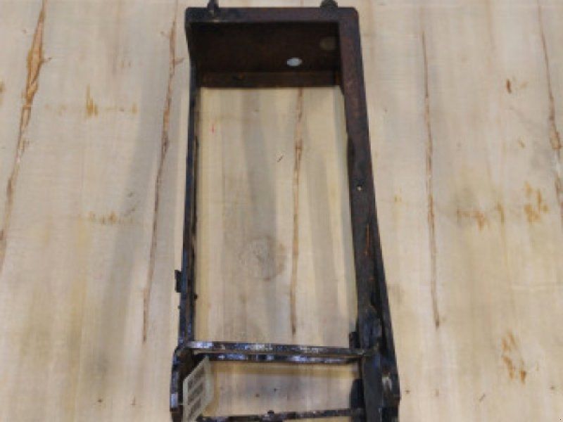 CR9090
