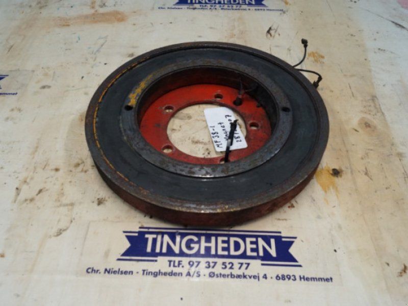 Massey Ferguson 38