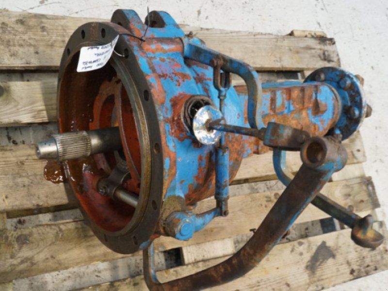 Ford 4000