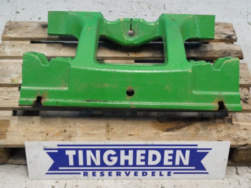 John Deere 8R