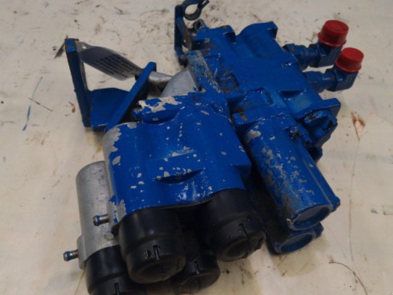 Ford 6640