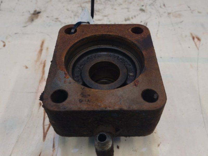 Ford TW35