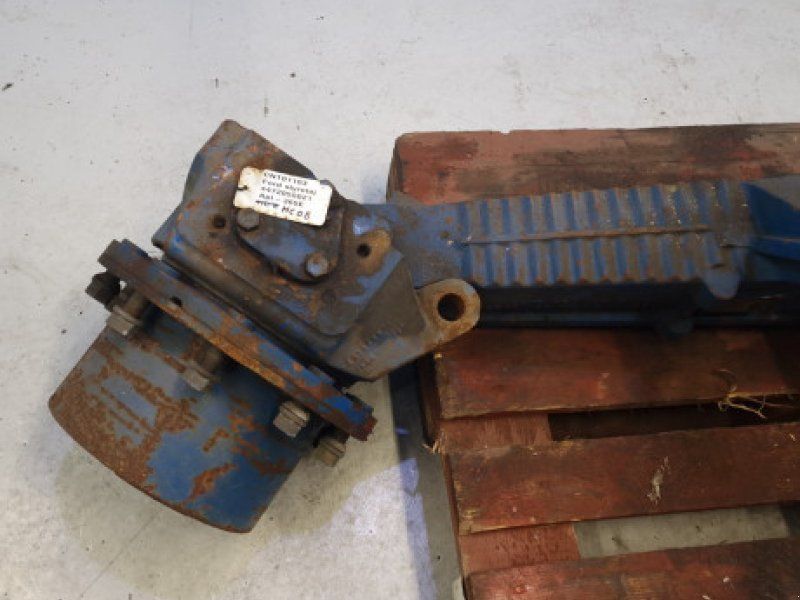 Ford 8630