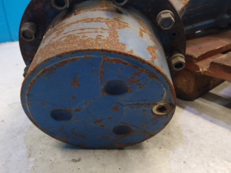 Ford 8630