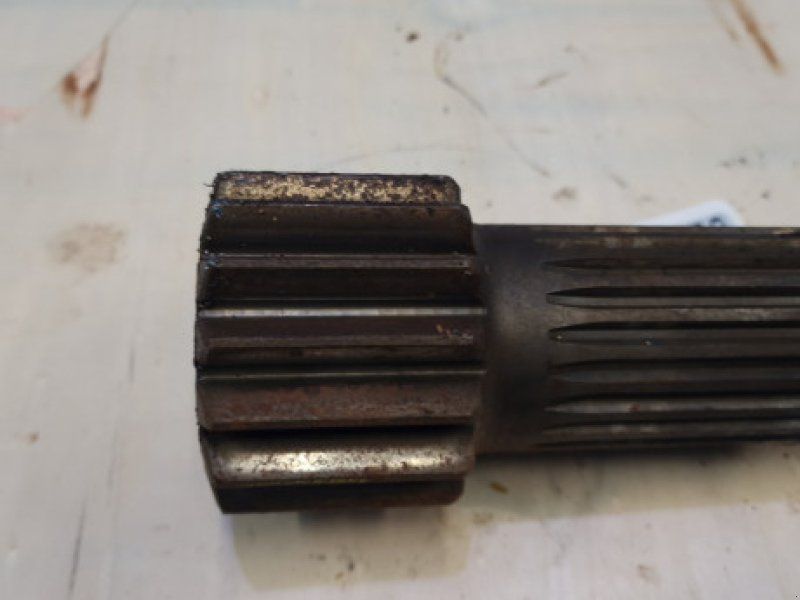Ford 6640