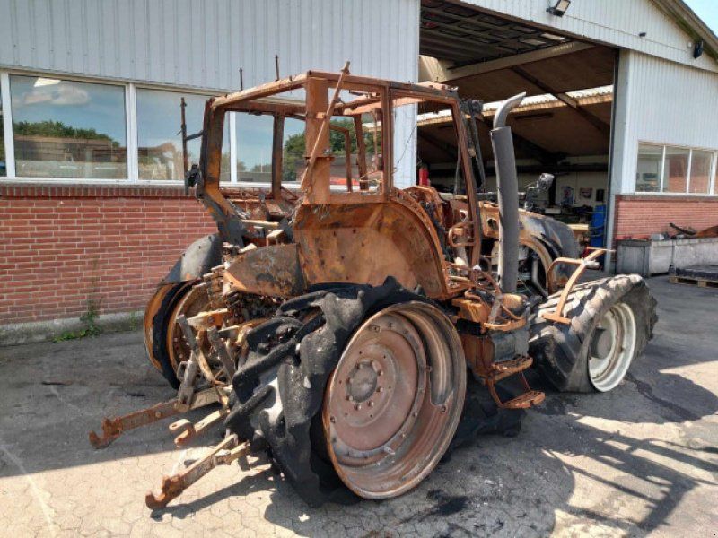 Valtra T213
