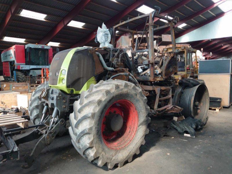 Claas Axion 840