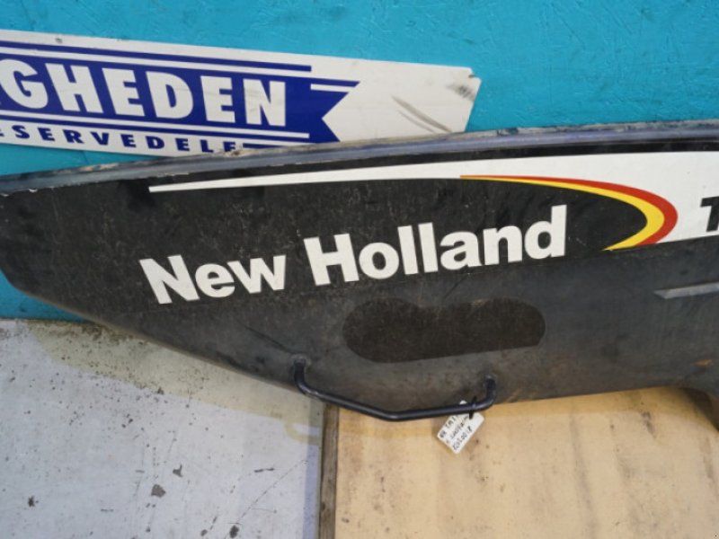 New Holland TM 175