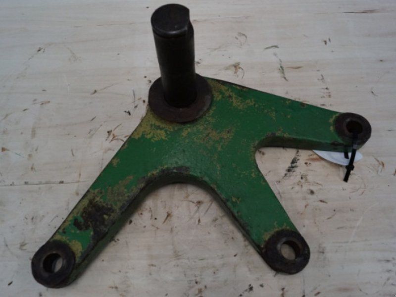 John Deere 3030