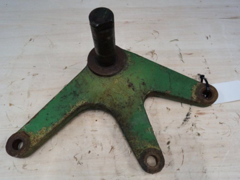 John Deere 3030