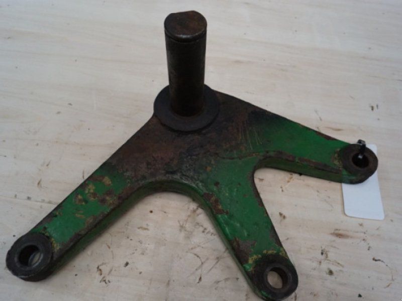 John Deere 3030