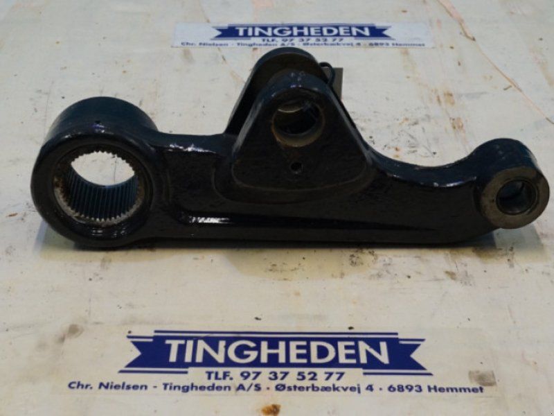 New Holland T6070