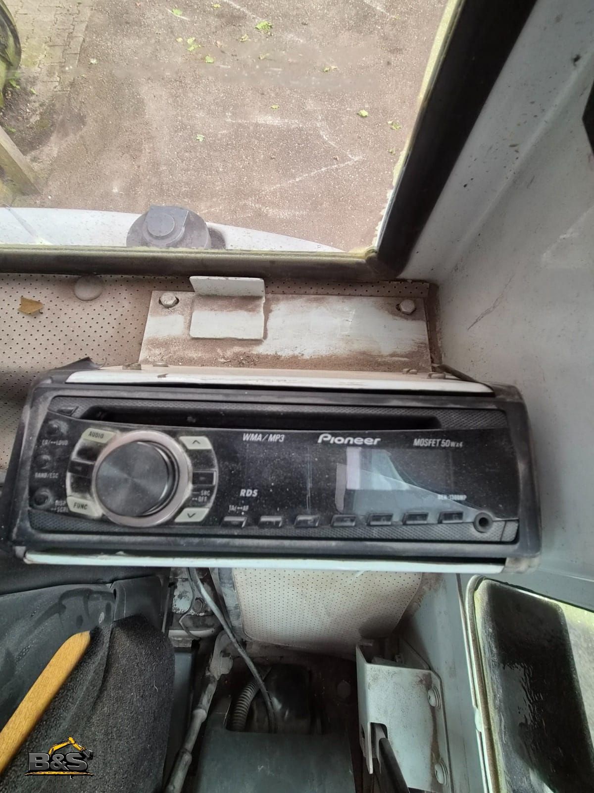 Takeuchi TB016