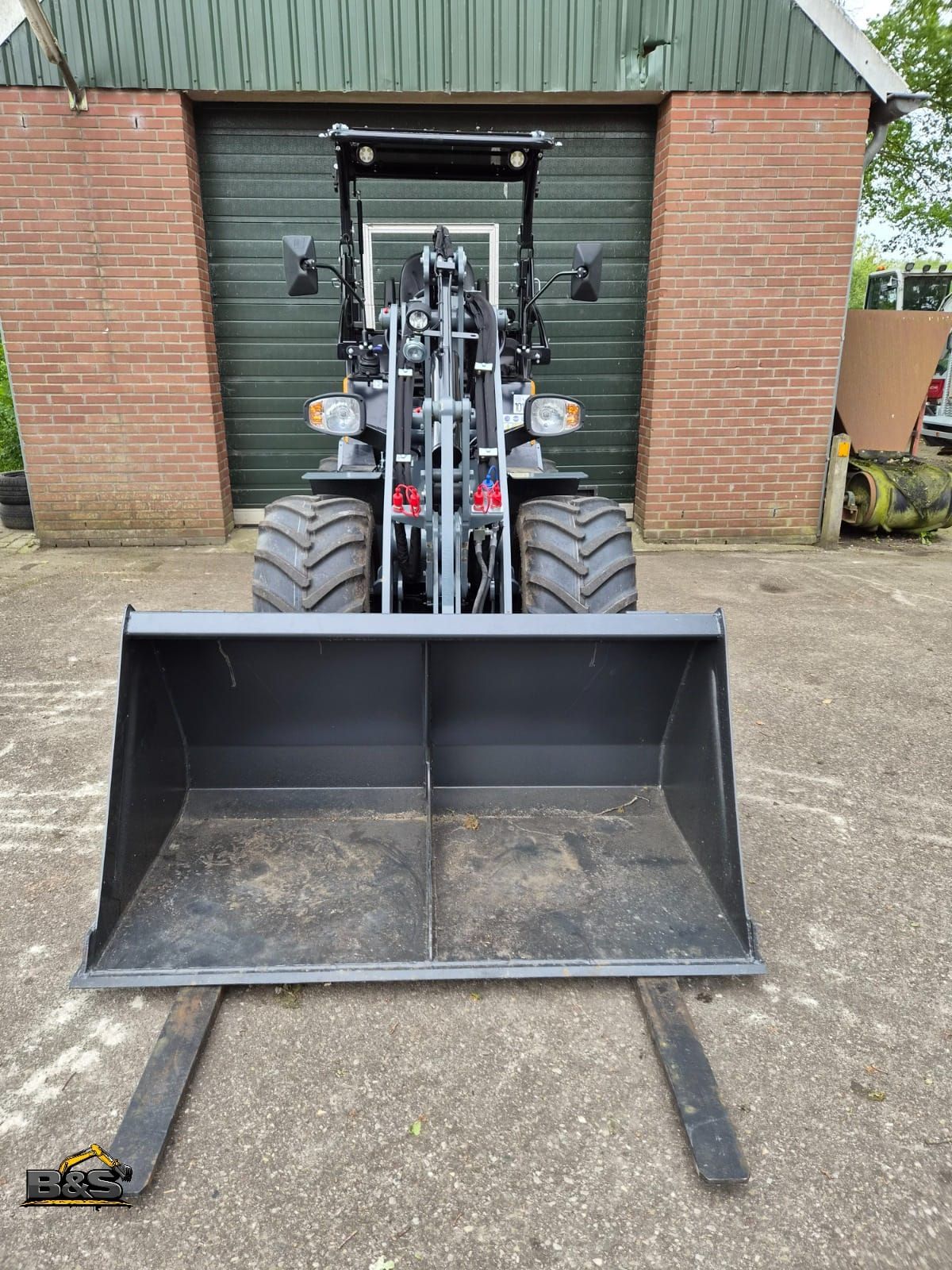 GIANT G2500HD bouwjaar 2025 ZGAN