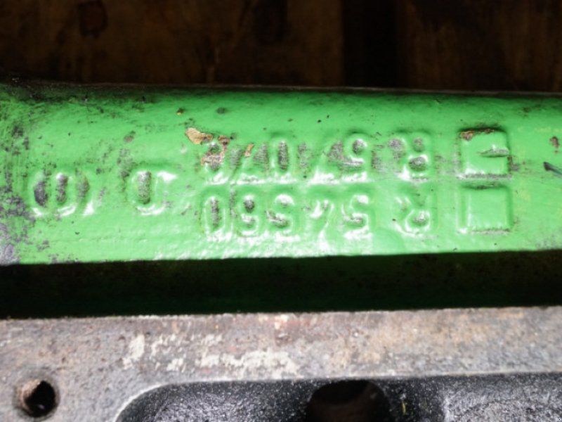 John Deere 4239