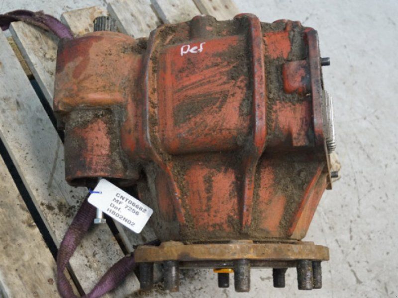 Massey Ferguson 7256