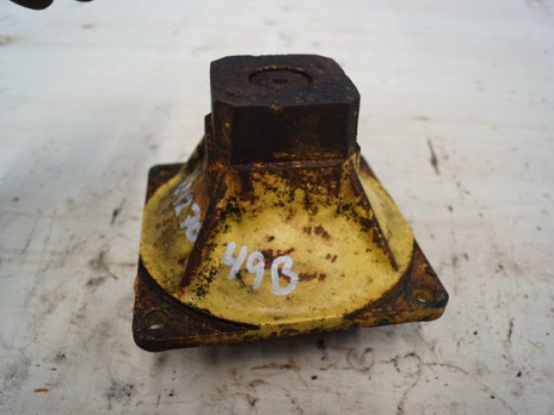 New Holland 8080